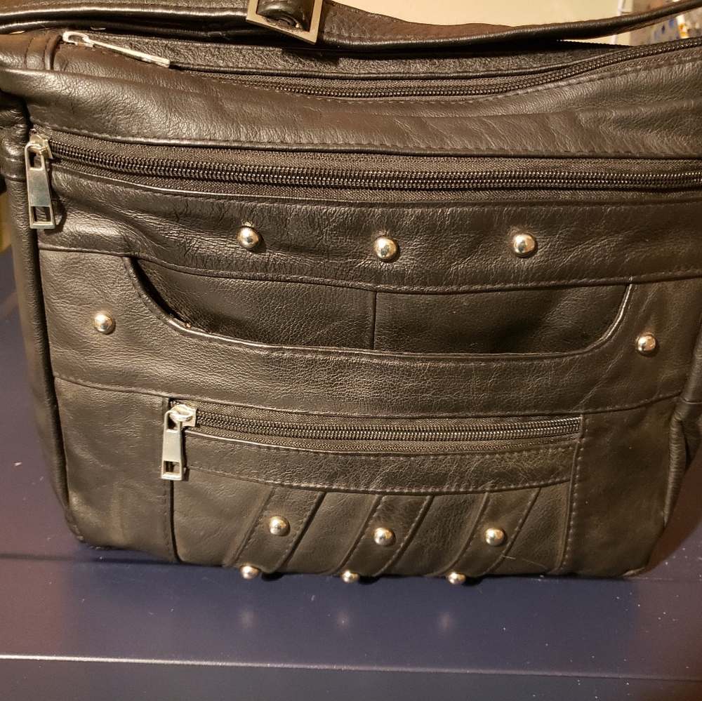 Rona leather purse